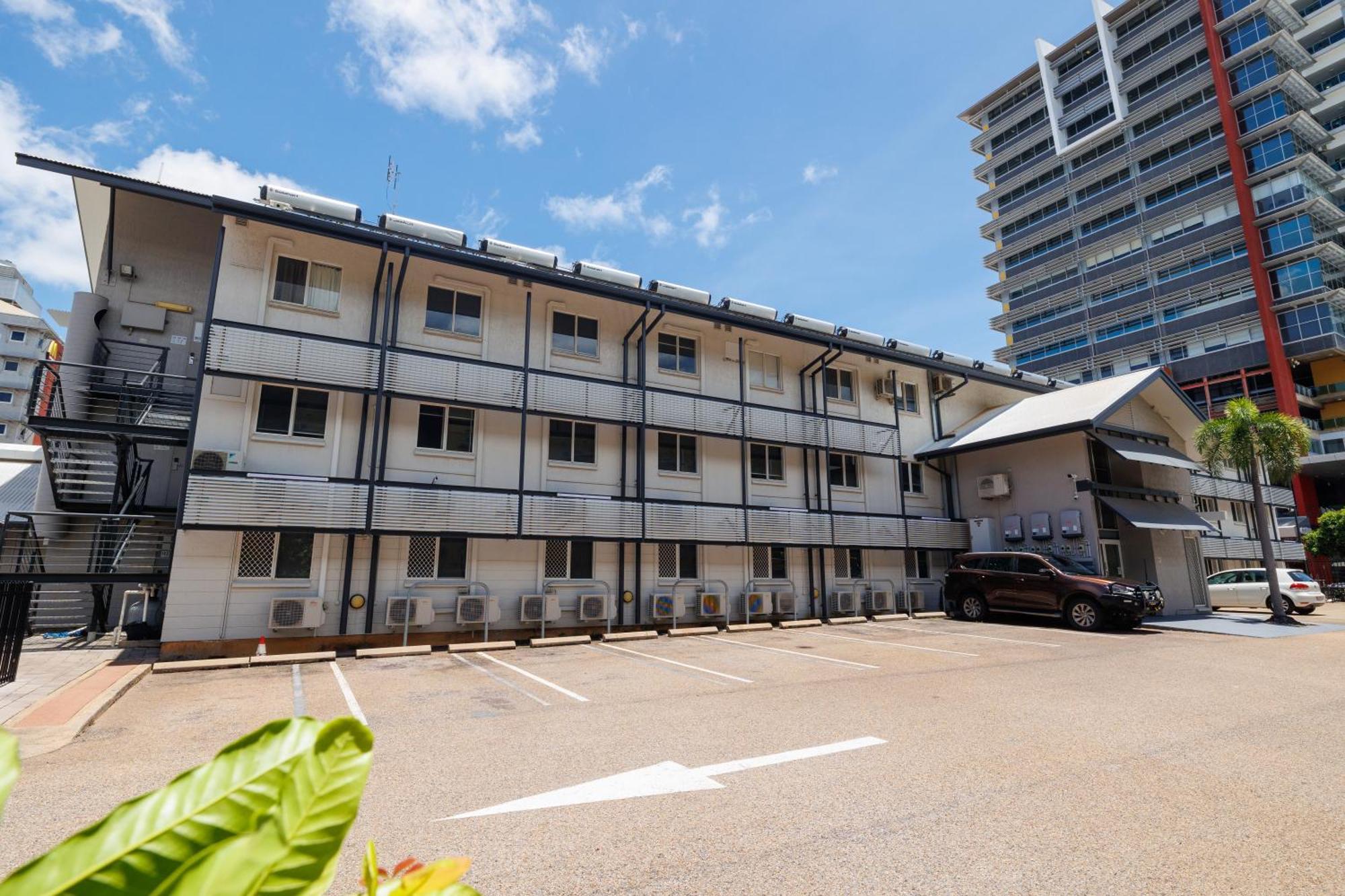 Dch On Mitchell Hotel Darwin Buitenkant foto